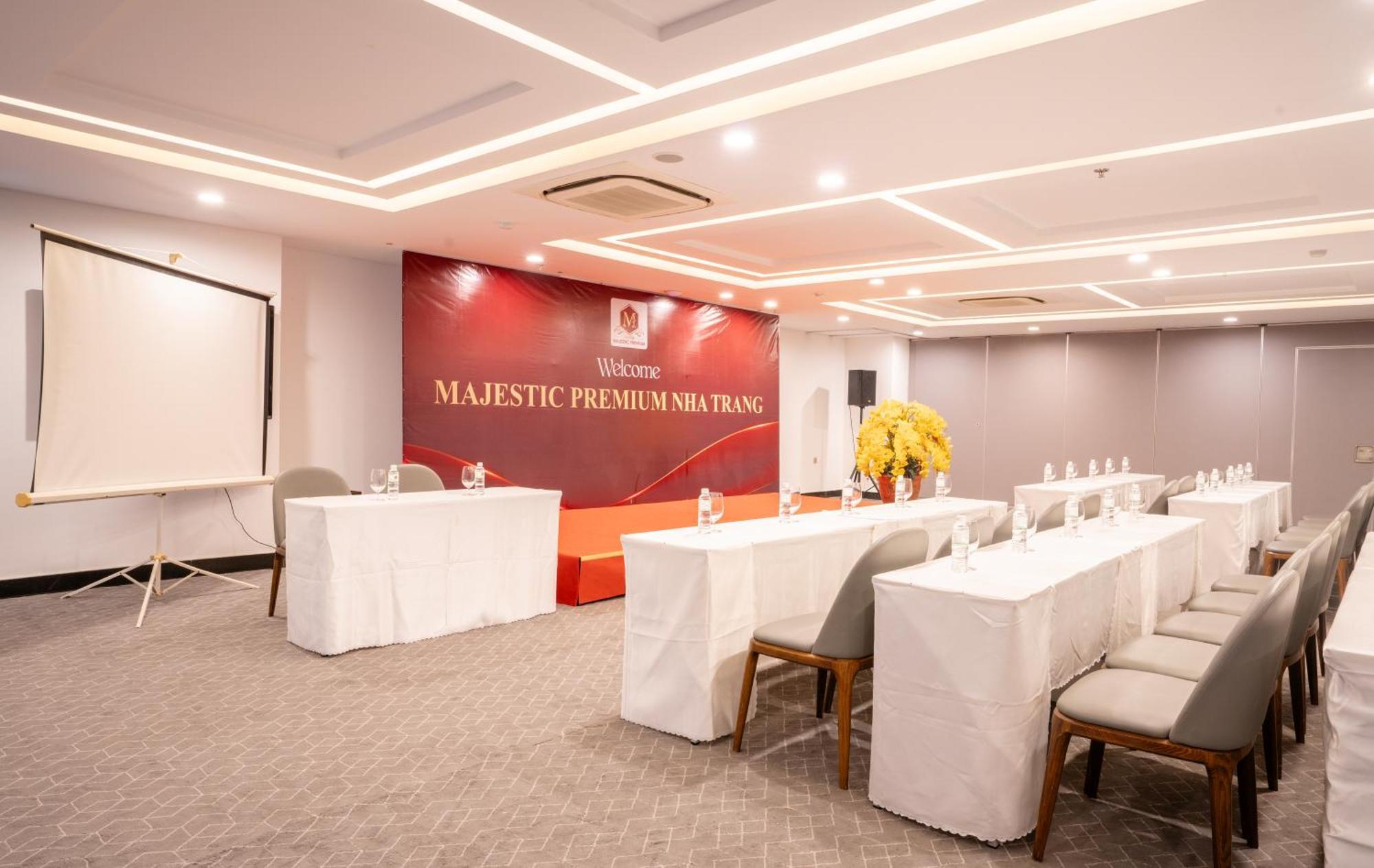 Majestic Premium Hotel Nha Trang Exterior foto
