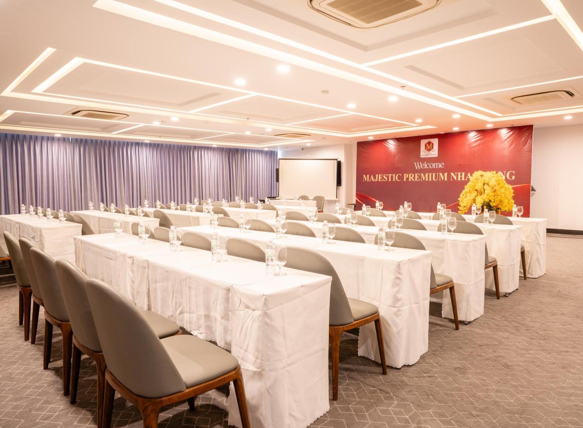 Majestic Premium Hotel Nha Trang Exterior foto
